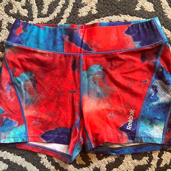 Reebok Pants - Reebok tie dye booty shorts